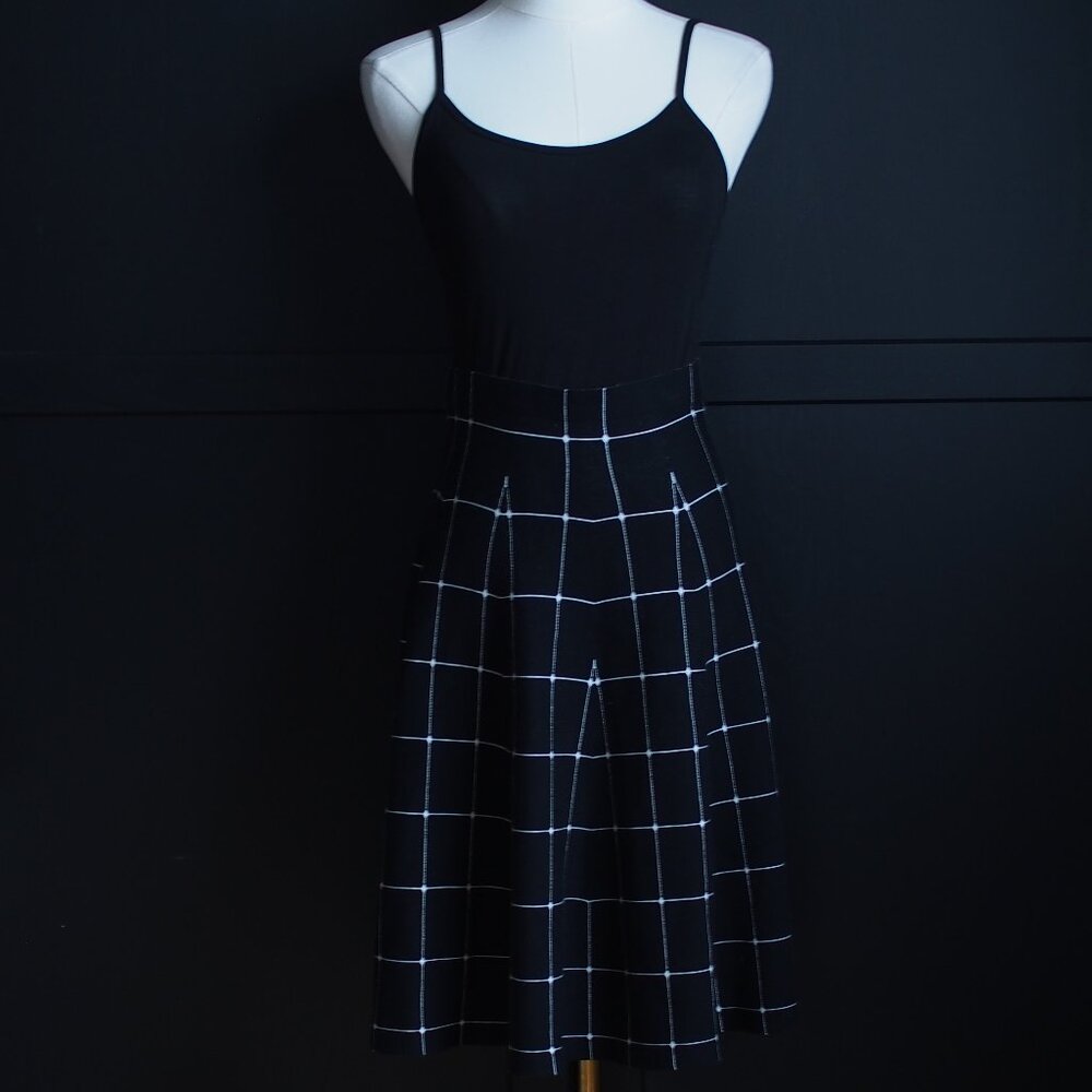 Like NEW Cozy Knit Elastic Waist, A-line Skirt